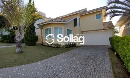 Casa para alugar no Condomínio Recanto dos Paturis em Vinhedo, São Paulo.