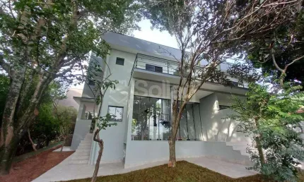 Casa para alugar em vinhedo com 2 suítes, interior de são paulo