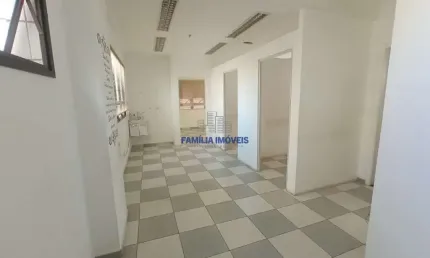 Sala comercial para alugar na Avenida Ana Costa, --, Gonzaga, Santos por R$ 2.800