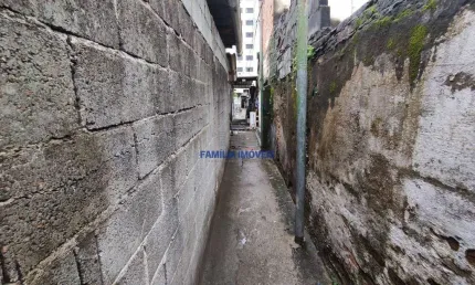Terreno à venda na Avenida Senador Feijó, --, Encruzilhada, Santos por R$ 2.545.000