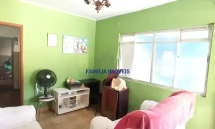 Casa com 3 quartos à venda na Catalão, --, Vila Voturua, São Vicente por R$ 440.000