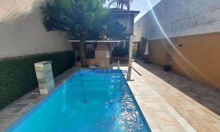 Casa em condomínio fechado com 4 quartos à venda na Rua Duque de Caxias, --, Campo Grande, Santos por R$ 2.150.000