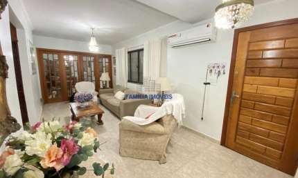 Casa com 4 quartos à venda na Rua Doutor Luís Suplicy, --, Gonzaga, Santos por R$ 2.600.000