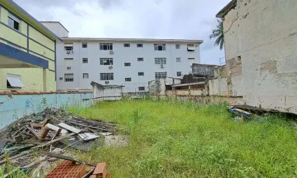 Terreno em condomínio fechado à venda na Rua Sergipe, --, Gonzaga, Santos por R$ 2.000.000