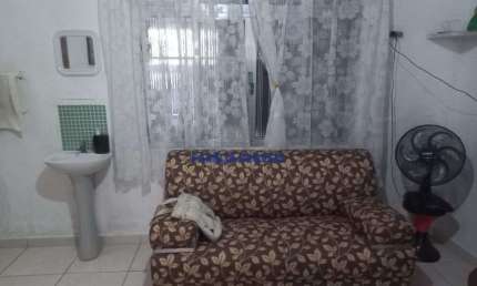 Casa com 2 quartos à venda na Silva Jardim, --, Macuco, Santos por R$ 580.000