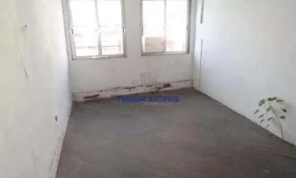 Casa em condomínio fechado com 3 quartos à venda na Almeida de Morais, --, Vila Mathias, Santos por R$ 640.000