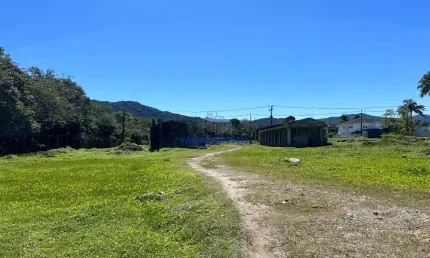 Terreno à venda na General Paulo Carneiro Alves, --, Jardim Acapulco, Guarujá por R$ 1.100.000