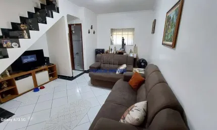 Casa com 2 quartos à venda na Cidade de Guarujá, --, Vila Cascatinha, São Vicente por R$ 350.000
