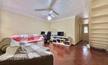 Casa em condomínio fechado com 4 quartos à venda na Rua República Argentina, --, Gonzaga, Santos por R$ 1.700.000