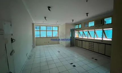 Sala comercial para alugar na Rua Azevedo Sodré, --, Gonzaga, Santos por R$ 1.500