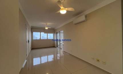 Apartamento com 3 quartos para alugar na Rua Oswaldo Cochrane, --, Embaré, Santos por R$ 11.500