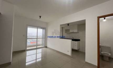 Apartamento com 2 quartos para alugar na Avenida Ana Costa, --, Vila Mathias, Santos por R$ 5.200