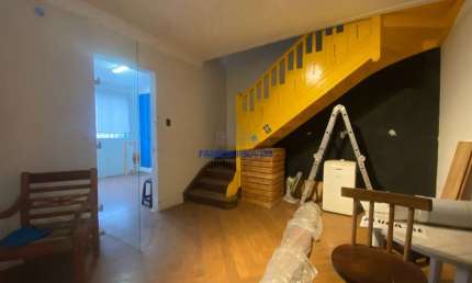 Casa em condomínio fechado com 2 quartos para alugar na Rua Doutor Carvalho de Mendonça, --, Marapé, Santos por R$ 4.500
