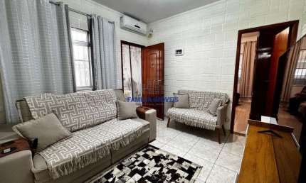 Casa em condomínio fechado com 2 quartos à venda na Rua Santo Antônio, --, Jardim Guassu, São Vicente por R$ 360.000