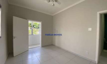 Casa em condomínio fechado com 2 quartos para alugar na Rua Princesa Isabel, --, Vila Belmiro, Santos por R$ 3.000