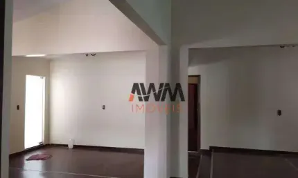 Casa com 4 quartos à venda, 285 m² por R$ 690.000 - Jardim Europa - Goiânia/GO