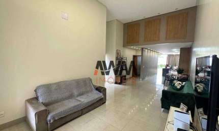 Casa com 3 Suítes à venda, 280 m² por R$ 1.150.000 - Vila Rosa - Goiânia/GO