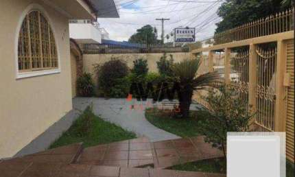 Casa com 4 Quartos à venda, 270 m² por R$ 1.600.000 - Setor Bueno - Goiânia/GO
