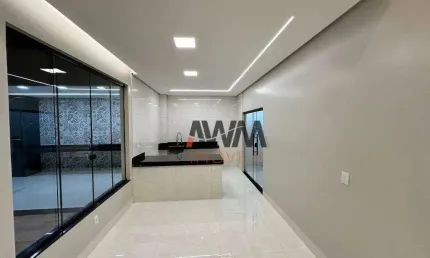 Casa com 3 quartos à venda, 125 m² por R$ 629.000 - Setor Garavelo - Goiânia/GO