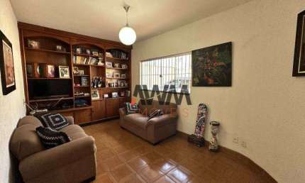 Casa com 3 quartos à venda, 220 m² por R$ 710.000 - Jardim Planalto - Goiânia/GO