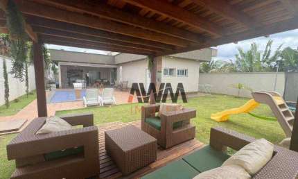 Casa com 4 suítes à venda, 324 m² por R$ 2.990.999 - Condomínio do Lago - Goiânia/GO