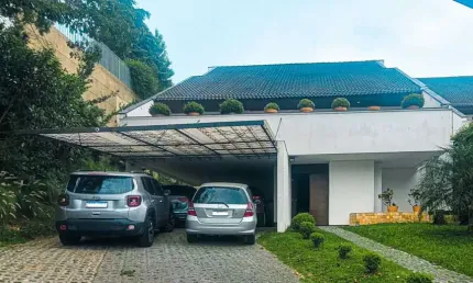 Casa em condomínio fechado com 4 quartos à venda na Rua Tobias de Macedo Júnior, 601, Santo Inácio, Curitiba por R$ 1.849.000