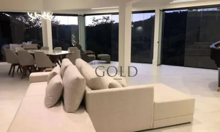 Casa com 7 suítes à venda, terreno de 2.778 m² , construída de 390 m² por R$ 4.350.000 - Vila Velha - Santana de Parnaíba/SP