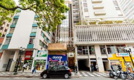 Sala à venda, 61.88 m2 por R$320000.00  - Centro - Curitiba/PR