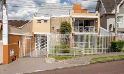 Sobrado com 4 quartos  à venda, 444.00 m2 por R$1700000.00  - Xaxim - Curitiba/PR