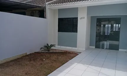 Casa com 2 quartos à venda na Rua Via Láctea, 128, Jardim Universal, Sarandi