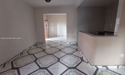 Casa para Venda em Salvador, Cajazeiras XI, 2 dormitórios, 1 banheiro