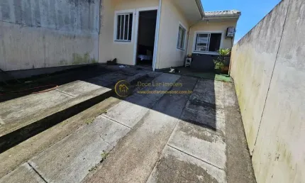 Casa para Venda em Palhoça, Bela Vista, 2 dormitórios, 1 banheiro, 2 vagas