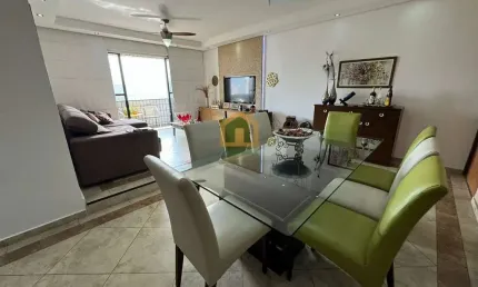 Apartamento Padrão, 3 dormitórios) , sendo 1 suíte, com 2 banheiros e uma área total de 143m² .