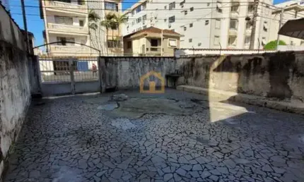 Casa Sobrado 3 Dormitórios e 2 Banheiros em Campo Grande, Santos/SP