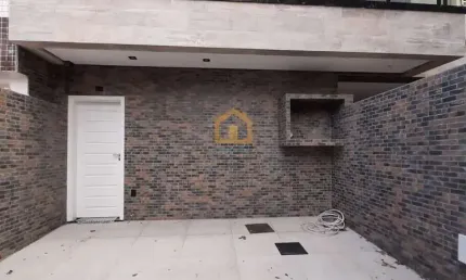 Casa com 4 Suítes piscina e churrasqueira e 2 vagas - Venda - Boqueirão - Santos/SP
