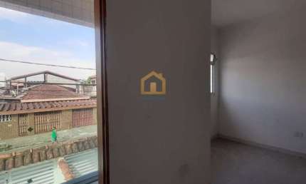 Casa Sobreposta Alta 2 Dormitórios, sendo 1 Suíte  à venda - Santa Maria - Santos/SP