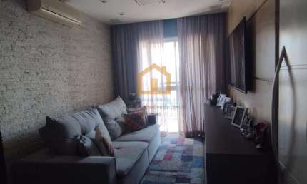 Apartamento com 2 dormitórios  sendo uma suíte prédio com portaria e lazer completo e uma vaga de garagem à venda, 68 m² por R$ 670.000,00 - Gonzaga - Santos/SP
