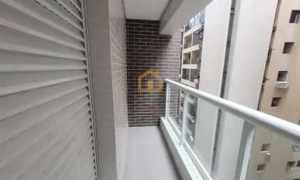 Apartamento  02 suítes sendo 01 com sacada- santos/sp