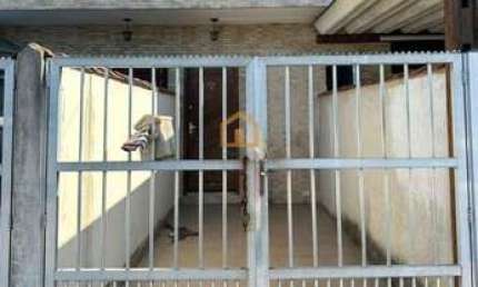Casa Sobreposta Alta 2 dormitórios – Oportunidade Imperdível!