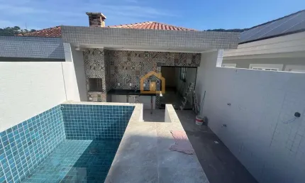 Sobreposta Alta com 3 Dormitórios, Piscina e Churrasqueira – Conforto e Lazer Completo!