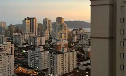 Apartamento alto padrão  3 dormitórios (1 suíte)  (porteira semi-fechada — alguns itens serão retirados)