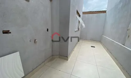 Casa com 3 quartos à venda na Nossa Senhora das Graças, Uberlândia 