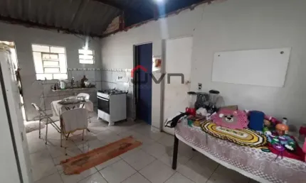 Casa com 3 quartos à venda em Laranjeiras, Uberlândia 