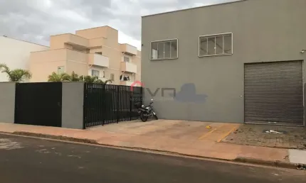 Barracão / Galpão / Depósito para alugar no Novo Mundo, Uberlândia 