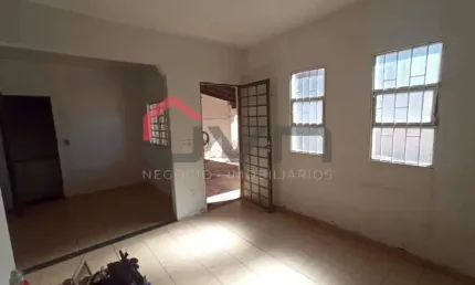 Casa com 5 quartos à venda no Santa Luzia, Uberlândia 