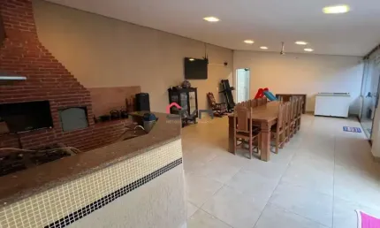 Casa com 4 quartos à venda no Osvaldo Rezende, Uberlândia 