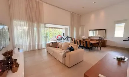 Casa com 5 quartos à venda no Nova Uberlândia, Uberlândia 