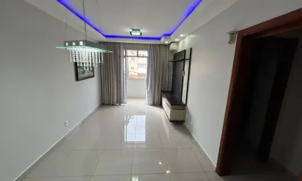 Apartamento com 3 quartos, suíte e garagem para 3 carros!