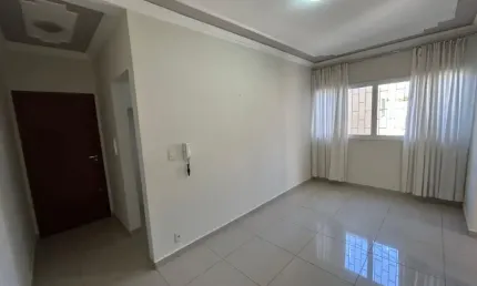 Apartamento com 2 quartos para alugar no Conjunto Segismundo Pereira, Uberlândia 