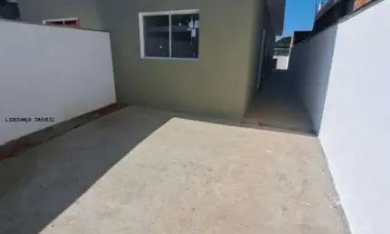 Casa para Venda em Suzano, Jardim Míriam, 2 dormitórios, 1 suíte, 1 banheiro, 1 vaga